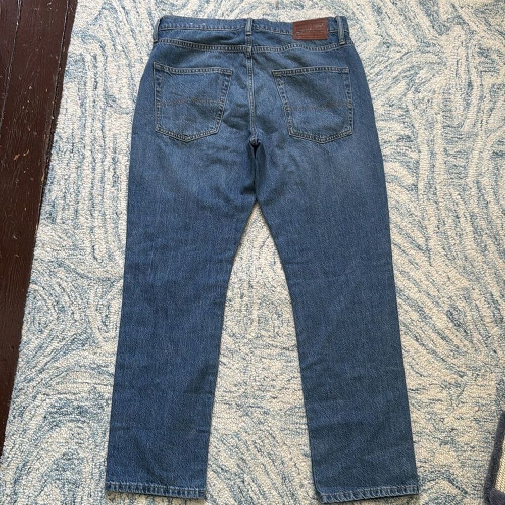 Lucky Brand 410 Athletics Straight Jeans 32 x 30 - Picture 5 of 5